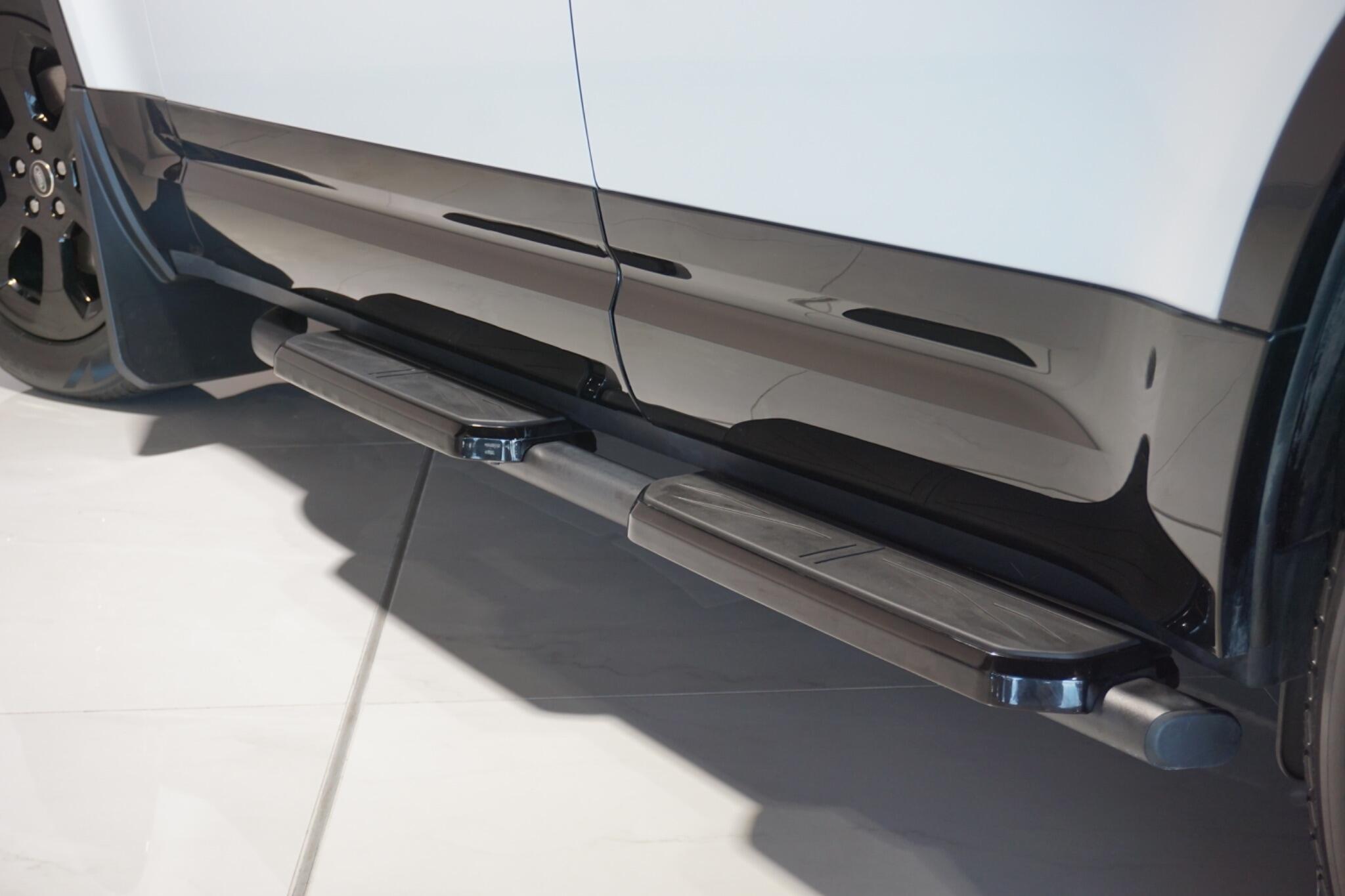 Land Rover Defender 110 2.0 P400e 15.4kWh X-Dynamic HSE SUV 5dr Petrol Plug-in Hybrid Auto 4WD Euro 6 (s/s) (404 ps)